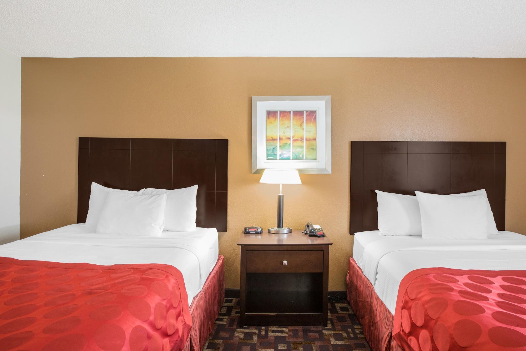 Sky Tree Hotels Tulsa Exterior foto